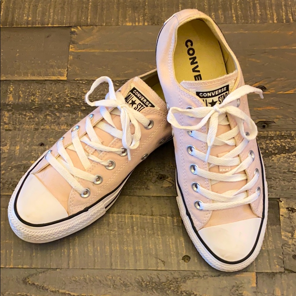 Chuck Taylor All⭐️Star - PINK size 8